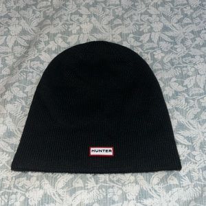 Black Hunter Women’s beanie hat